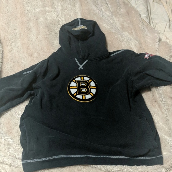 Bruins sweatshirt - Picture 4 of 8